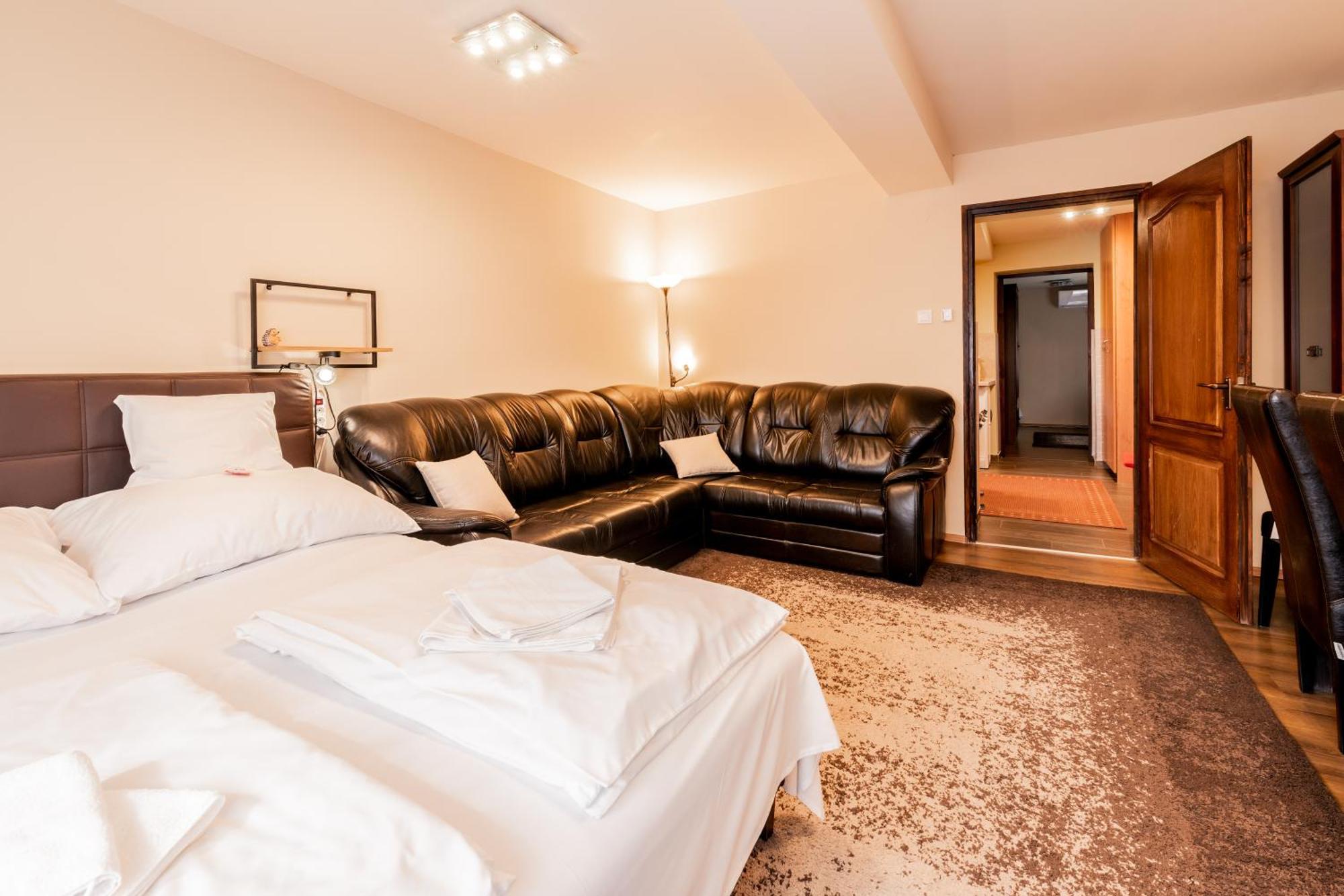 Dio Vendeghaz Villa Mezőkövesd Buitenkant foto